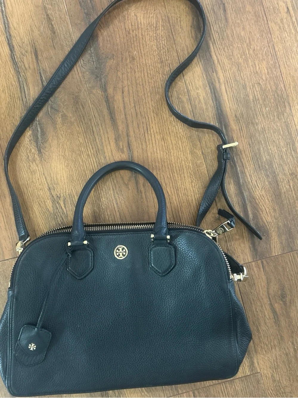 Tory Burch Black Pebbled Leather Satchel crossbody mint never used